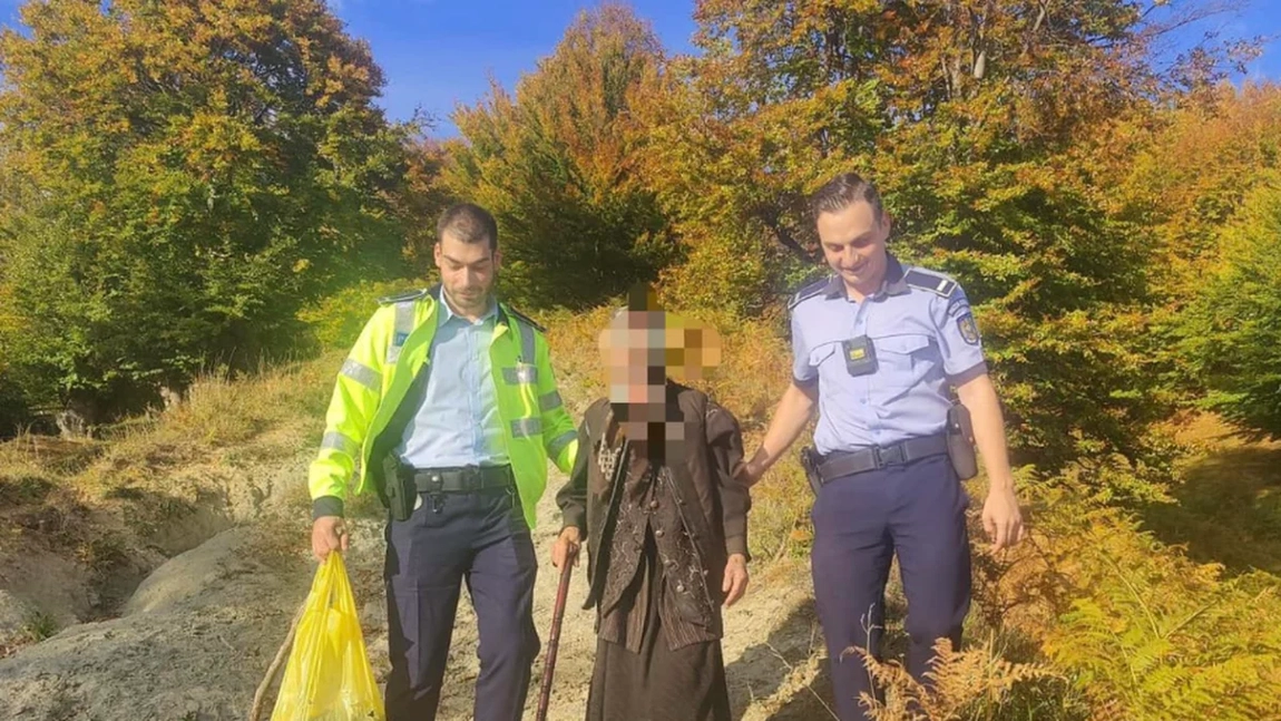 O femeie de 85 de ani rătăcită în pădure, salvată de operatorul care a sunat-o cu o ofertă la abonament