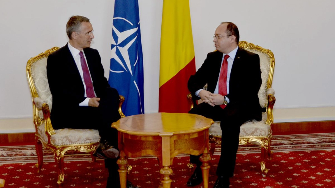 Discuție între Bogdan Aurescu și Jens Stoltenberg. Se fac pregătiri pentru al doilea cel mai important eveniment NATO găzduit de București