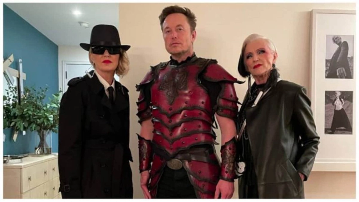 Misterul a fost elucidat! Petrecerea de Halloween la care a participat de fapt Elon Musk, costumat în samurai