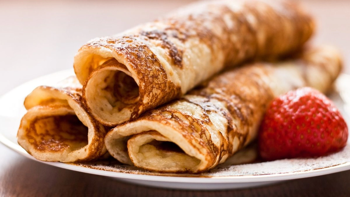 Clătite de post cu apă minerală. Rețeta simplă pentru un desert irezistibil