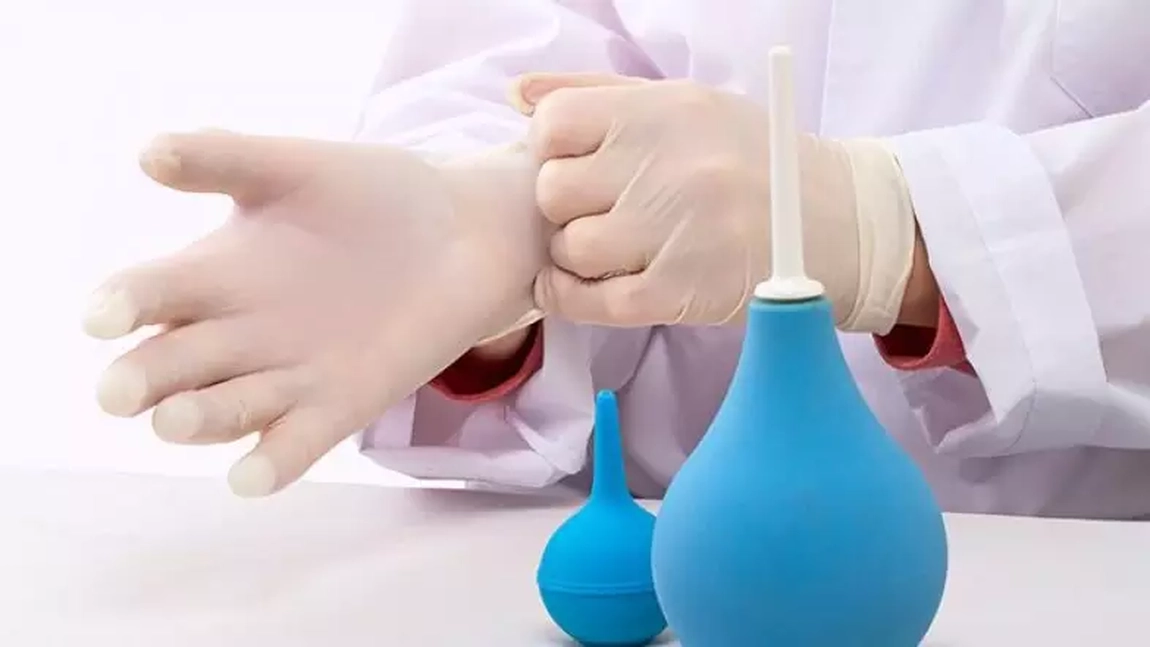 Cum se face clisma? Modalitatea sigură de a efectua procedura