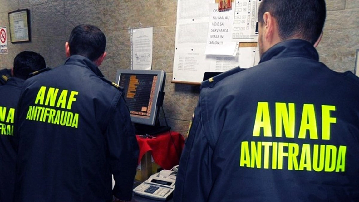 Peste trei kilograme de aur au fost confiscate de către inspectorii antifraudă fiscală