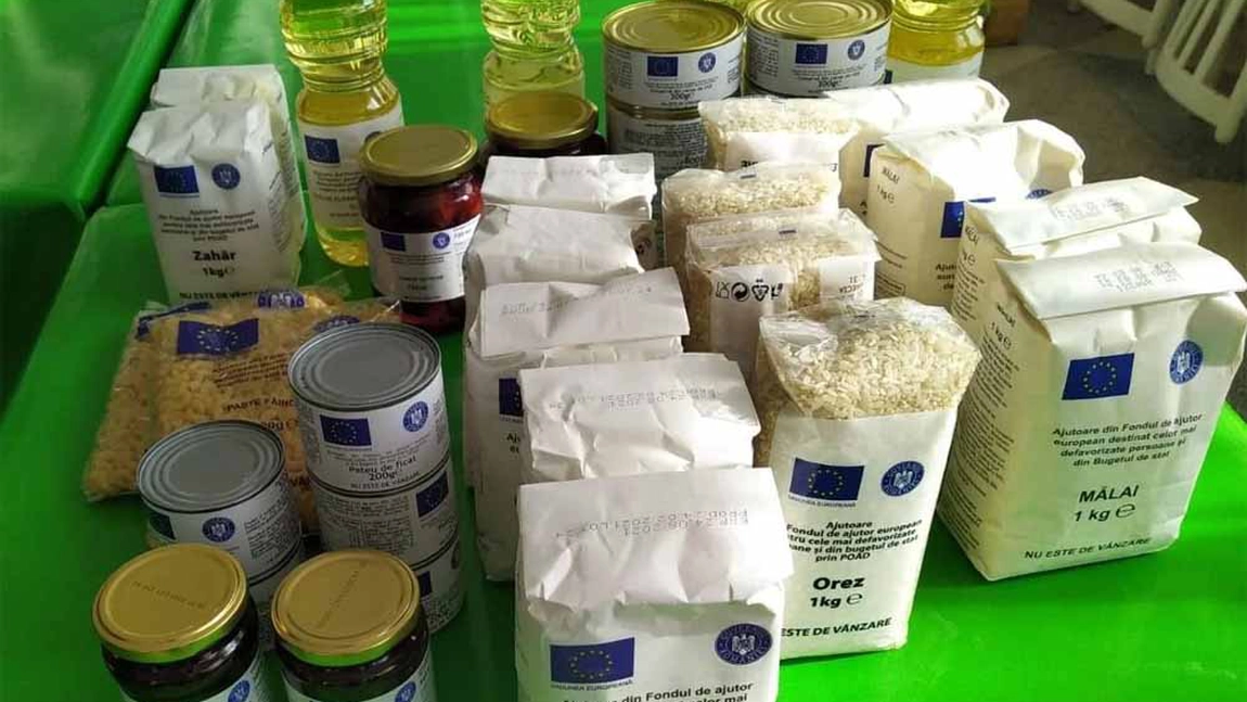Primăria Iași va distribui pachete de alimente persoanelor defavorizate. Ce conțin acestea