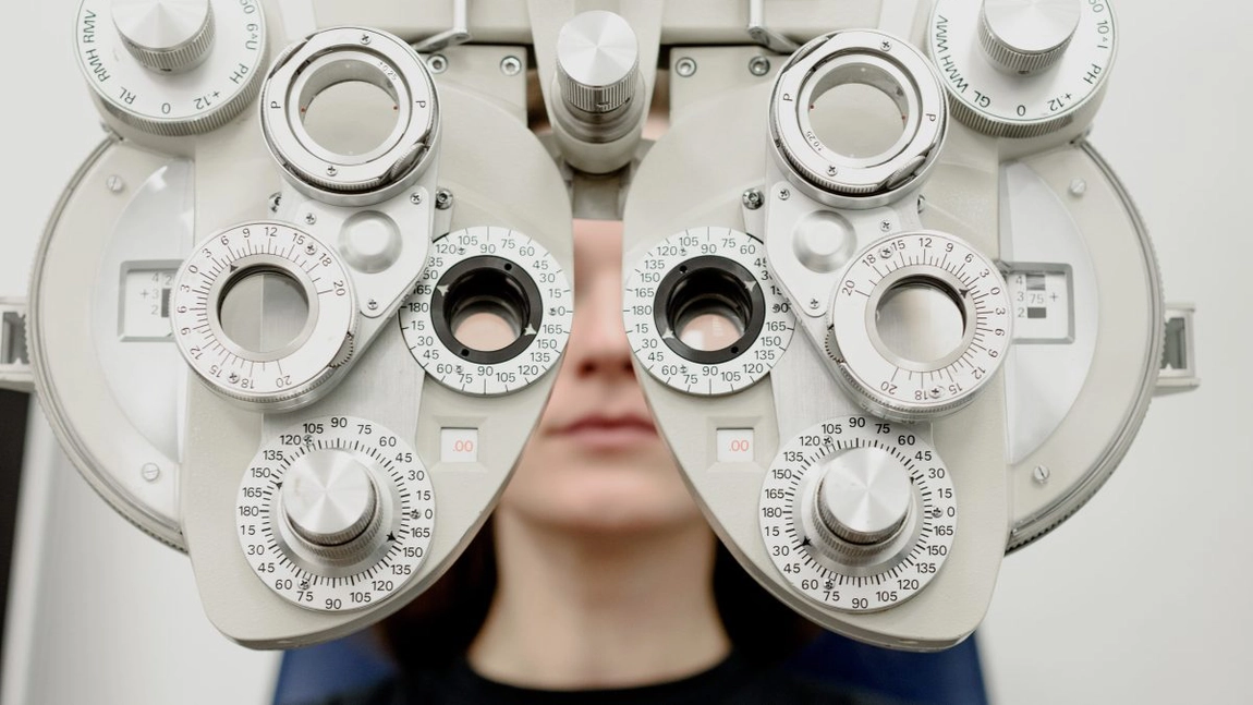 Optometrist vs oftalmolog: Care sunt diferențele