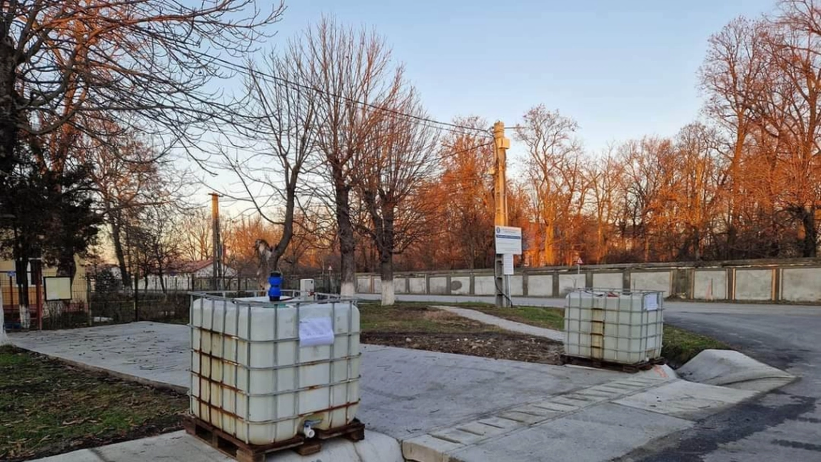 Alertă într-o comună din județul Prahova. Localnicii au băut timp de o săptămână apă contaminată cu arsenic - FOTO