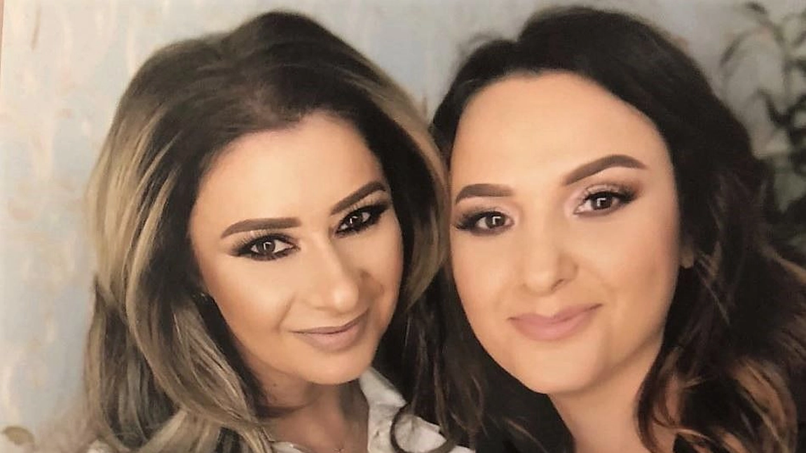 Cine este Anca Savelio, sora Anamariei Prodan. Este căsătorită cu un american