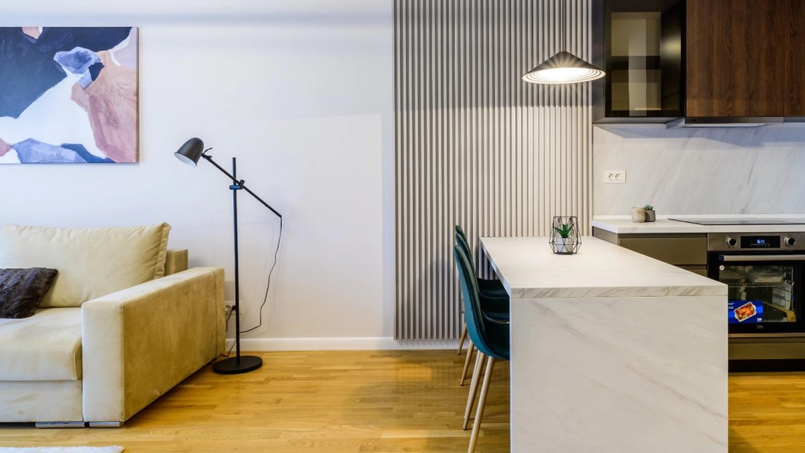 De ce să închiriezi cu ajutorul unei agenții sau al unui broker oficial de închiriere?