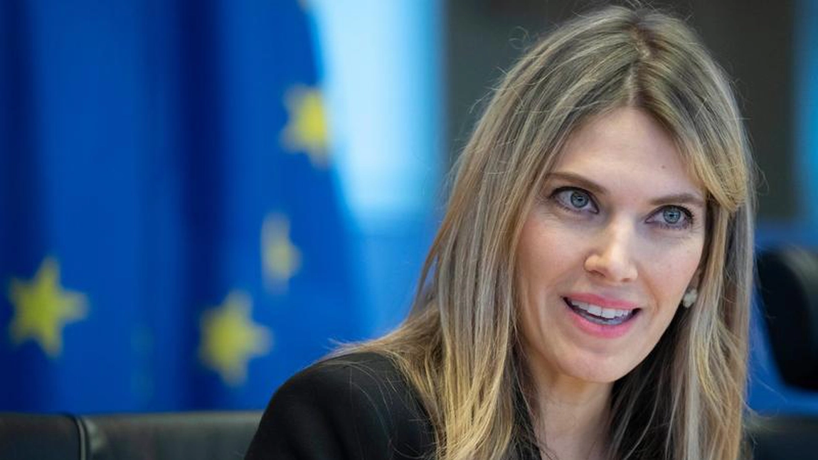 Eva Kaili ar avea un munte de bani în Panama. Grecia cere verificarea conturilor fostului vicepreședinte