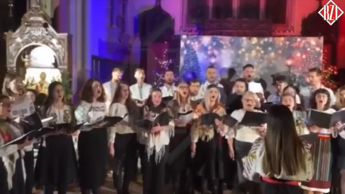Exlusiv la BZI! Ne colindă românii din Marea Britanie - VIDEO