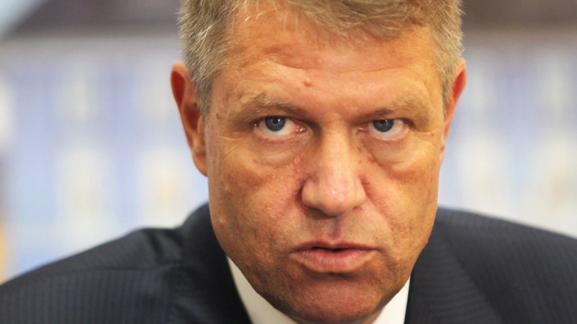 Nici Băsescu nu a fost atât de josnic precum Klaus Iohannis. Președintele calcă în picioare voința poporului
