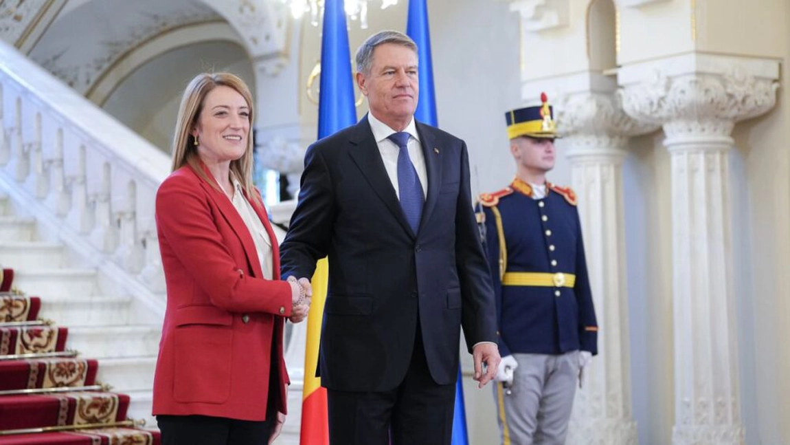Președintele României, Klaus Iohannis susține o declarație de presă comună cu Președintele Parlamentului European, Roberta Metsola - LIVE VIDEO 