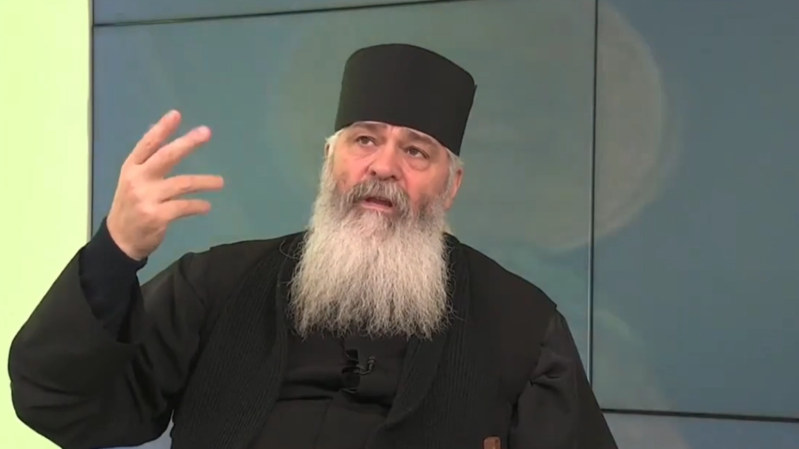 Pilda Sfântului Andrei care intră în biserică și plânge, povestită de părintele Calistrat Chifan: „Dânsul venea cu duhul și căuta ceva mult mai de finețe în lucrarea euharistică” - VIDEO