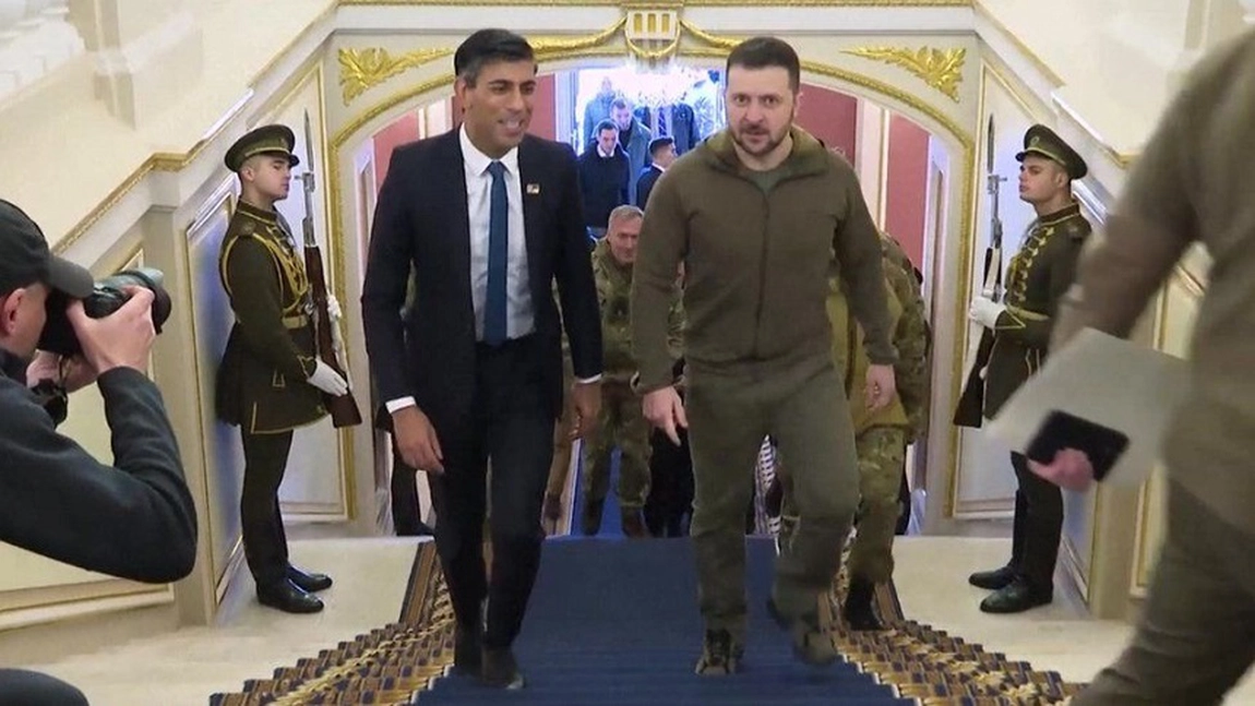 Anunț important din Marea Britanie. Premierul Rishi Sunak, despre livrarea unei importante cantităţi de muniţie pentru artileria ucraineană