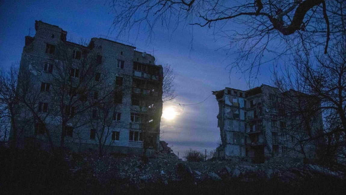 Luptele pentru controlul orașului Bahmut continuă cu intensitate maximă: „Așa arată tocarea apărării inamicului după modelul din Primul Război Mondial”