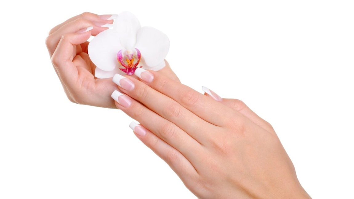 Oja semipermanentă perfect strălucitoare și de mare durată