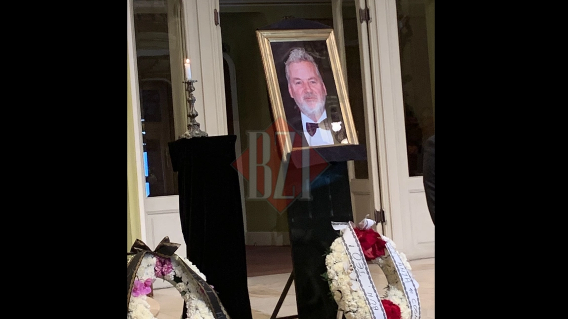 Trupul marelui actor Teo Corban este depus la Teatrul Național! Familia și toți cei care l-au iubit își iau rămas bun!