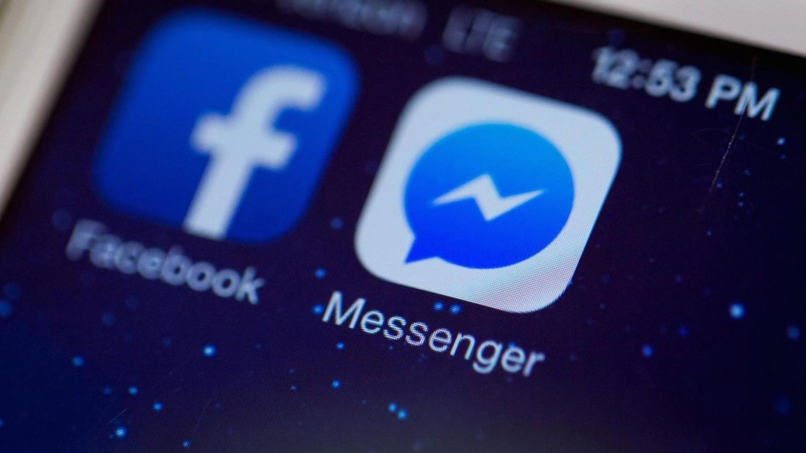 Probleme pentru internauţi! Aplicaţiile Facebook şi Facebook Messenger au picat