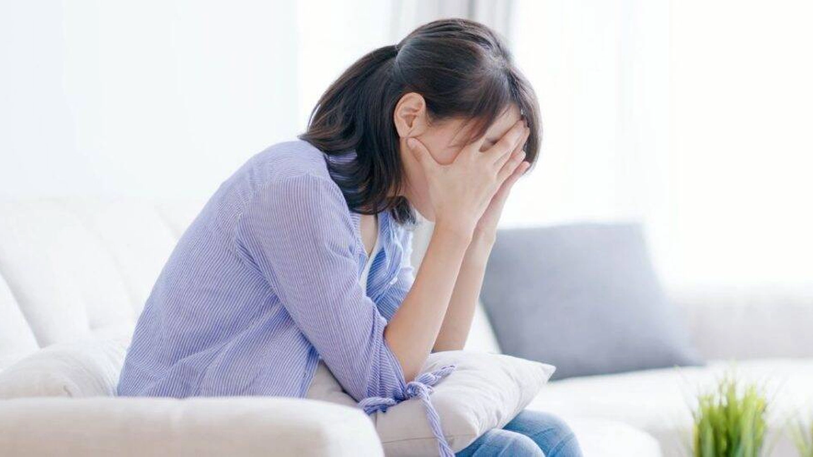 Simptomele depresiei la femei. Cum poate fi prevenită sau tratată această tulburare