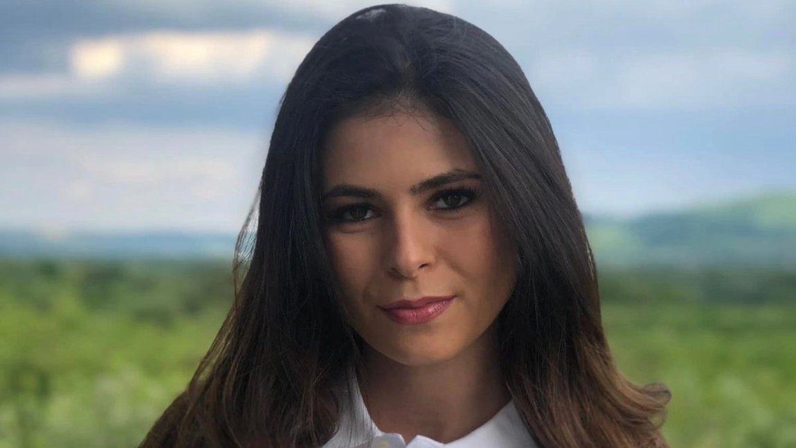 Oana-Diana Leonte, președinte Organizația de Tineret și purtător de cuvânt al Partidului APP România, la BZI LIVE: „Tinerilor le-aş spune să se implice, să aibă încredere în ei”
