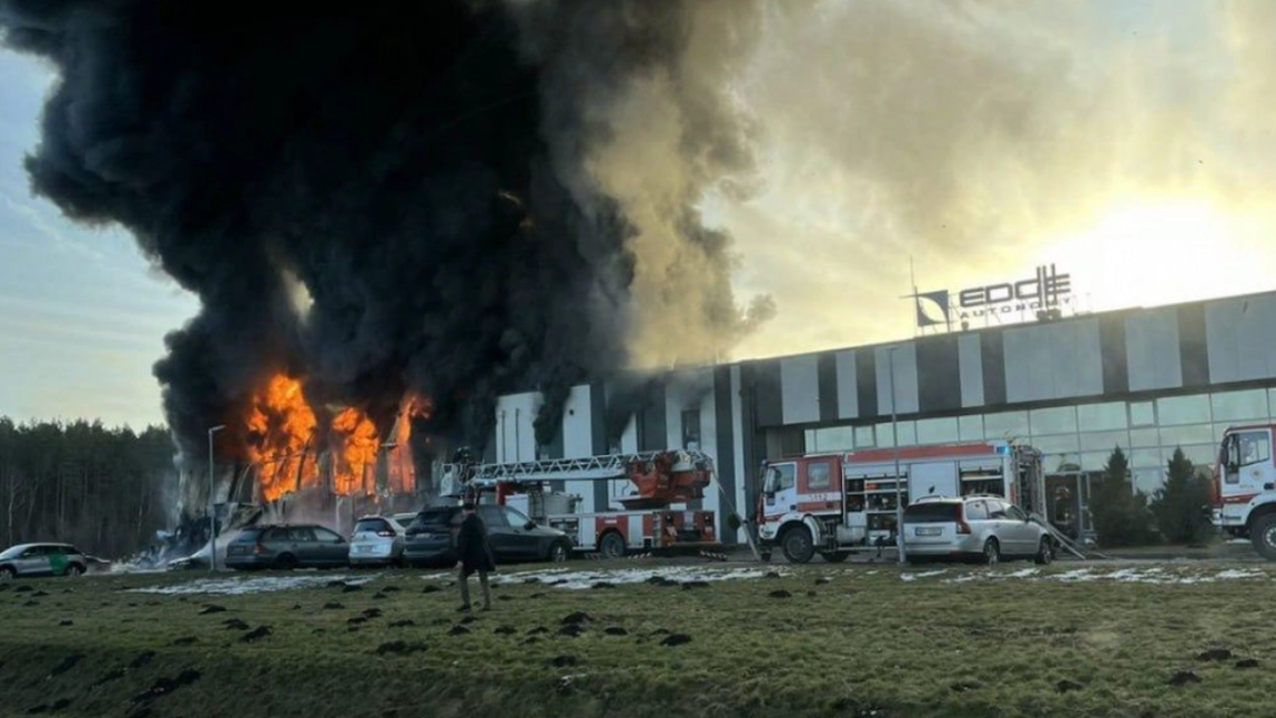 Incendiu uriaș la o fabrică americană de drone pentru Ucraina