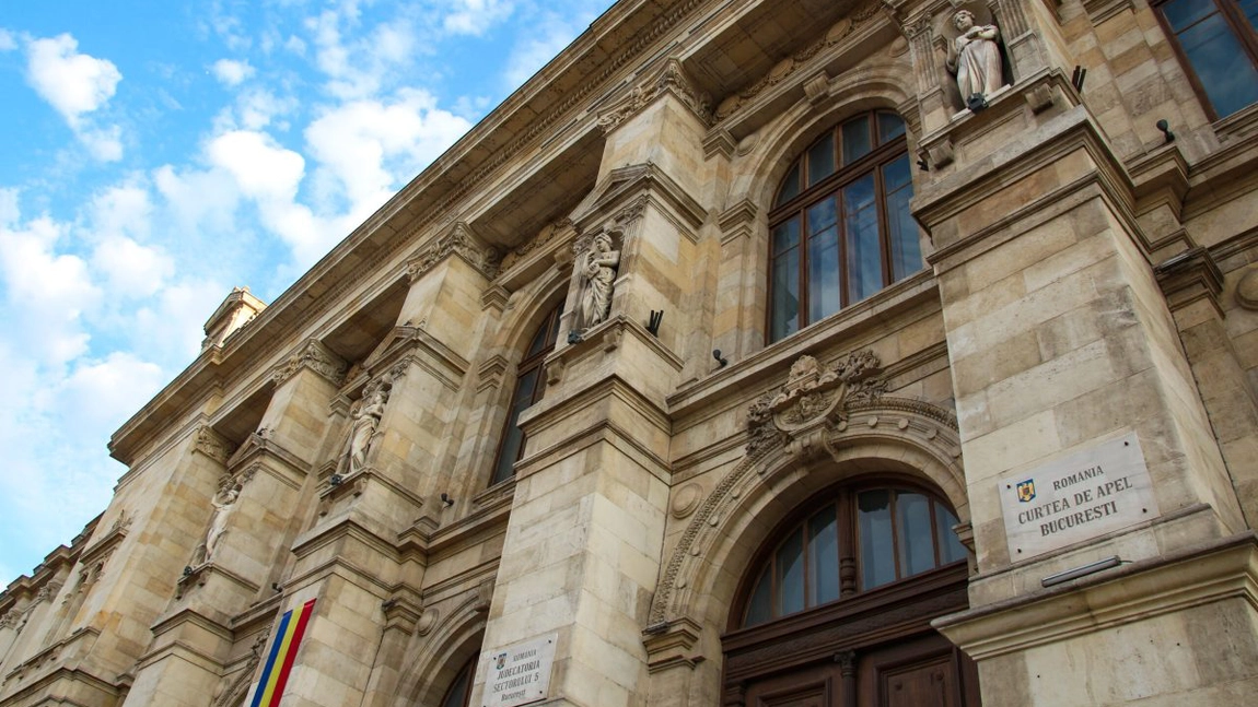 Judecătoarea care a suspendat analiza tezei de doctorat a premierului Ciucă, invocând nevoia de stabilitate politică, a avansat în carieră