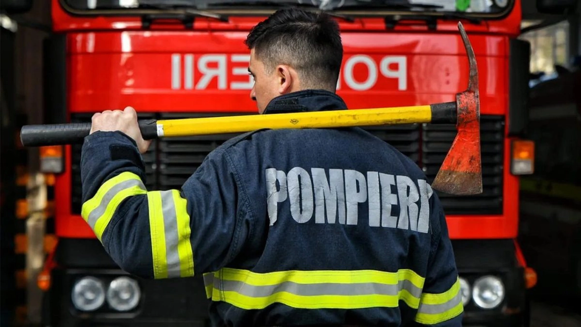 Un incendiu de vegetație uscată a izbucnit în localitatea Ciurbești, comuna Miroslava