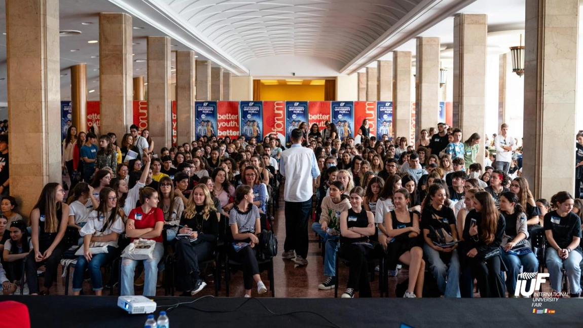 Târg al ofertelor academice internaționale, la Iași - FOTO