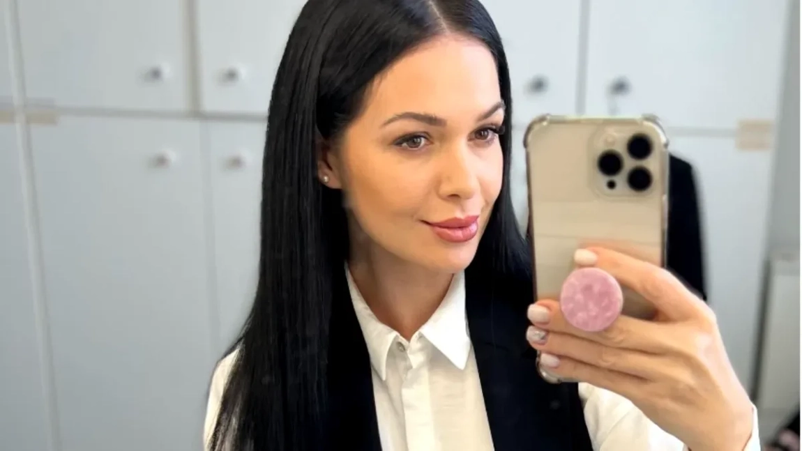 Deea Maxer îi dă peste nas lui Dinu, după divorţ: „Bye-bye”