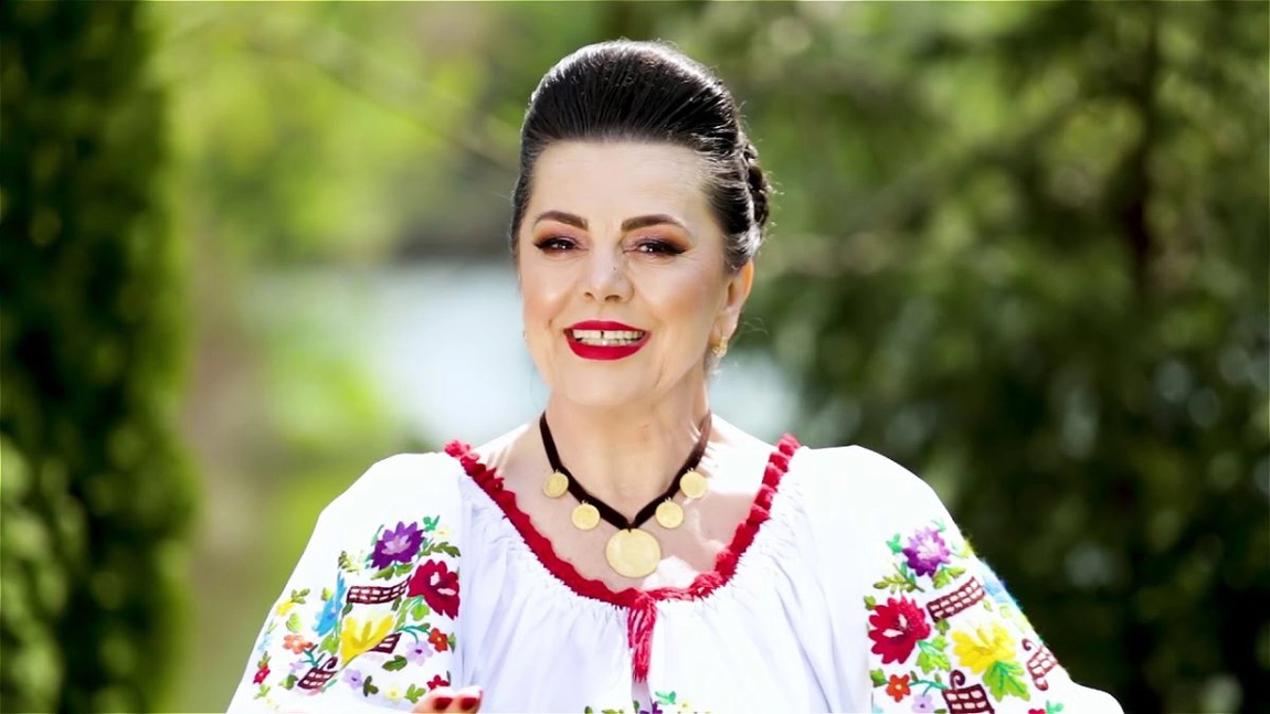 Mărioara Man, mama Elenei Gheorghe, a avut o relație tensionată cu soacra și s-a căsătorit pe ascuns. ,,Soacra mea nu m-a vrut, am avut mult de tras cu ea…”