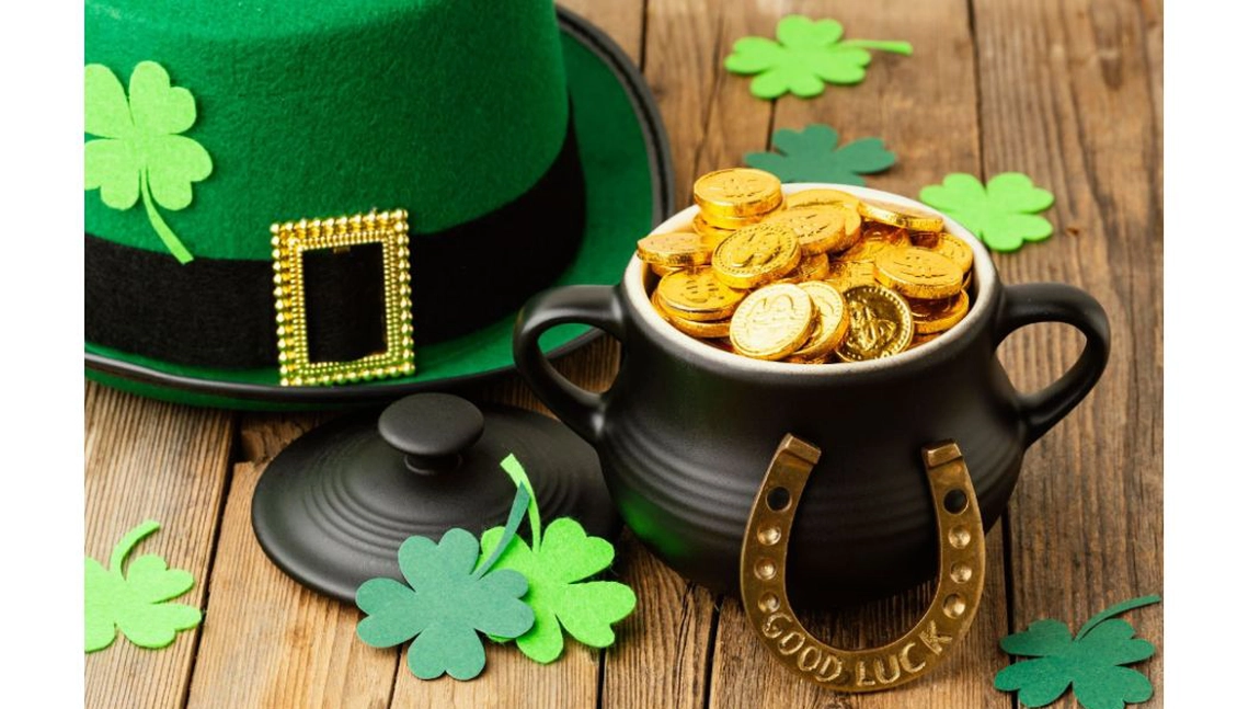 Sunt românii la fel de norocoși și superstițioși ca americanii? 