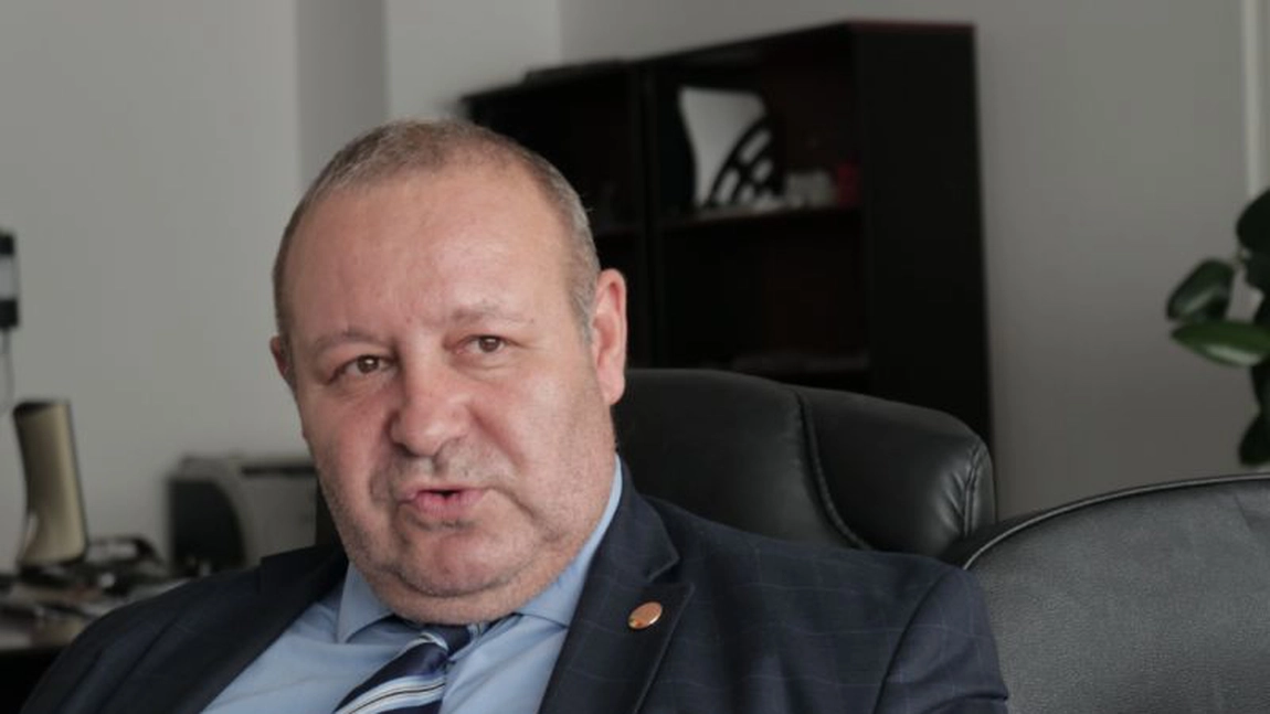 Alegeri în avocatură: Vicepreședintele UNBR, senatorul Daniel Fenechiu, vrea șefia Baroului București! „Traian Briciu e un câștig extraordinar pentru UNBR!“ - VIDEO