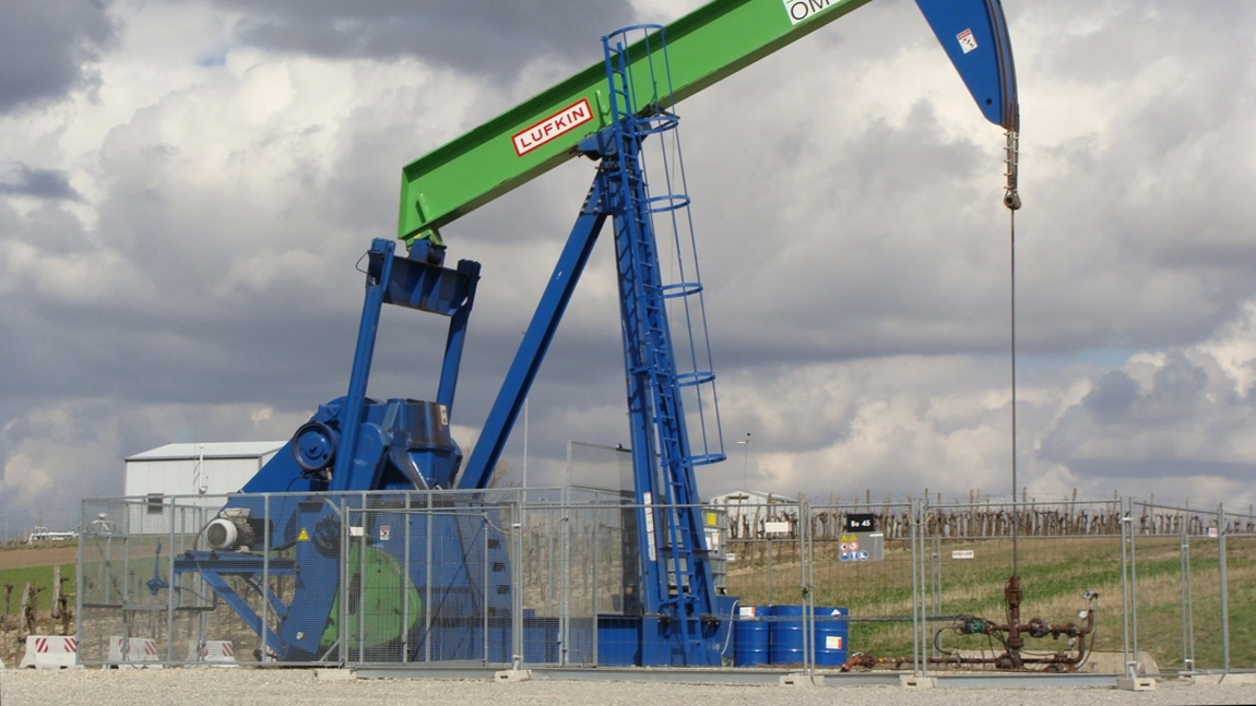 Guvernul a amânat decizia în privința extinderii cu 15 ani a acordului de concesiune cu OMV Petrom