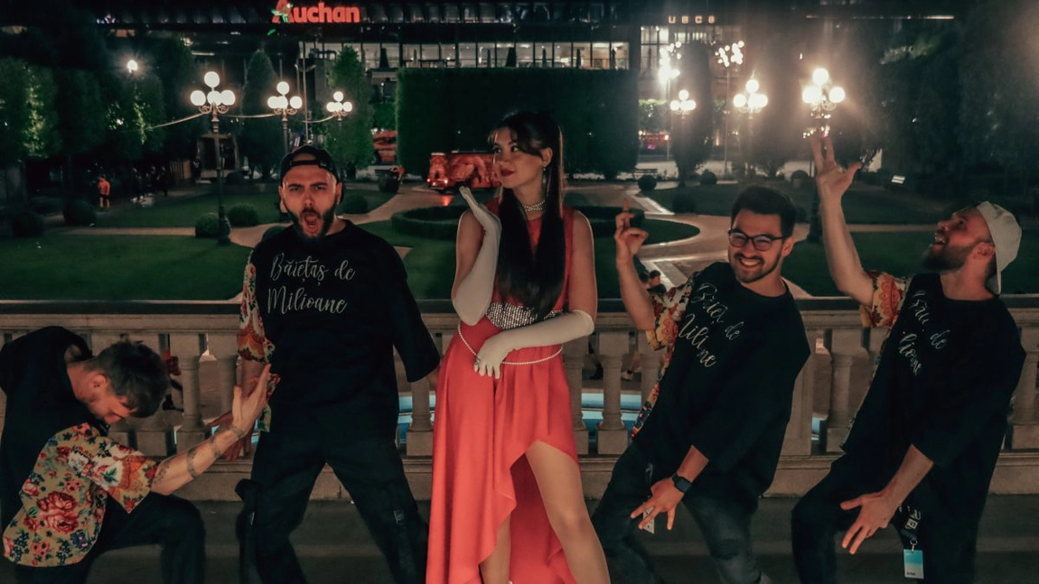 Weekendul concertelor în parcul Palas: Vama a setat ritmul Ia Iași, în cadrul Romanian Creative Week. Surprizele continuă și în această săptămână