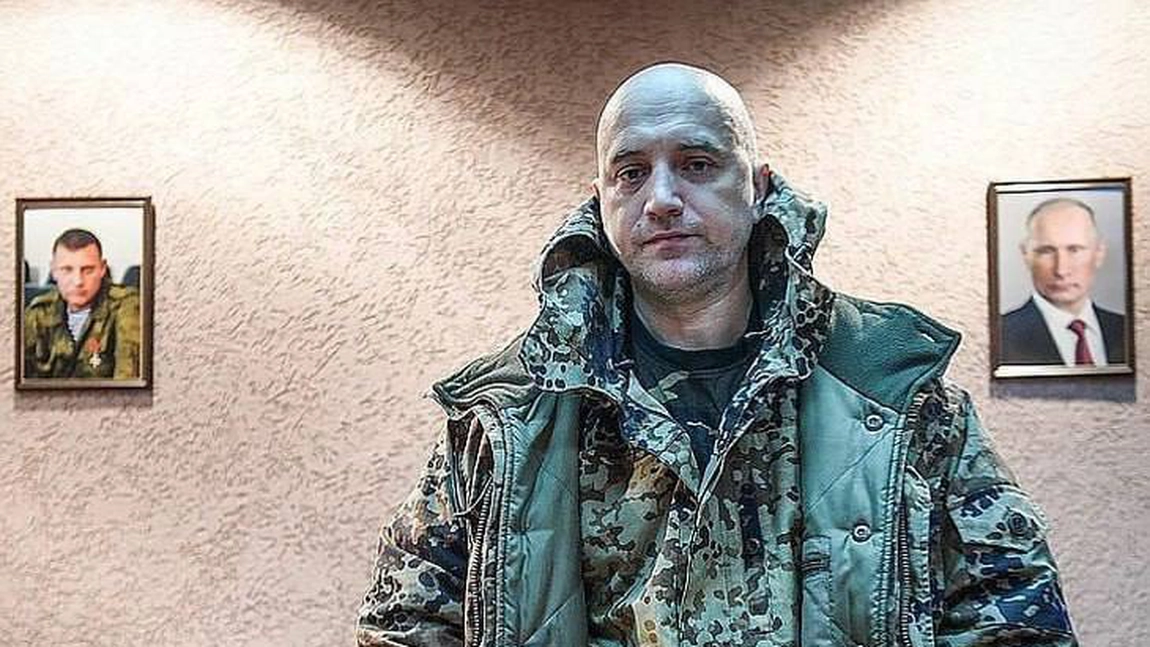 Alertă în Rusia: Mașina naționalistului Zahar Prilepin a fost aruncată în aer. Atentatul a fost revendicat de partizani tătari
