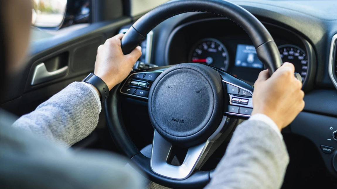 Care sunt condițiile pentru a conduce o mașină fără permis de categoria B