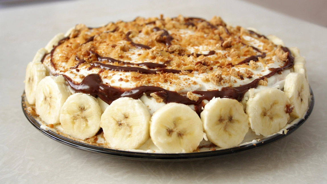 Prăjitură cu banane. Un desert gustos și ușor de făcut