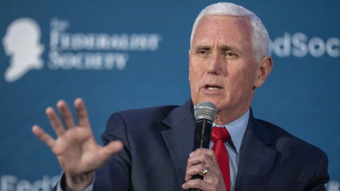 Fostul vicepreședinte Mike Pence și-a depus candidatura pentru Casa Albă