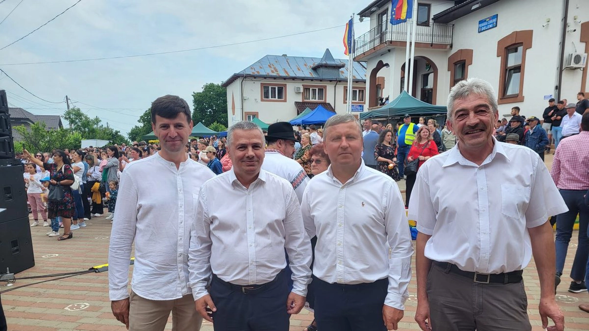 Petru Movilă, preşedintele PMP Iaşi, a participat la Festivalul Regional „Corăgheasca”: „La mulţi ani locuitorilor comunei Deleni” - FOTO