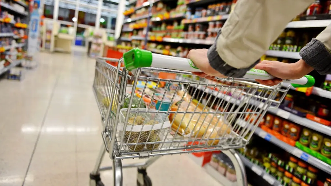 Profi și Metro retrag loturi dintr-un produs contaminat cu o toxină. Cumpărătorii sunt sfătuiţi să nu consume aceste alimente