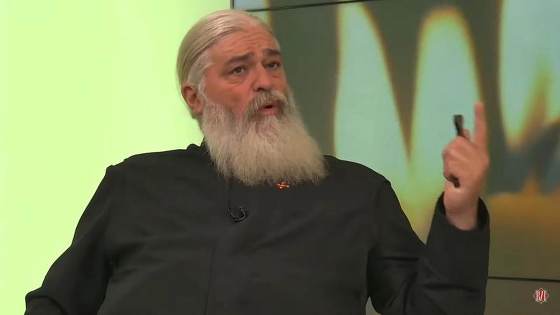Ce sfaturi le oferă părintele Calistrat părinților care nu le acordă atenție suficientă copiilor. “Până la vârsta de șapte ani trebuie îi deschizi orizontul cunoașterii!”