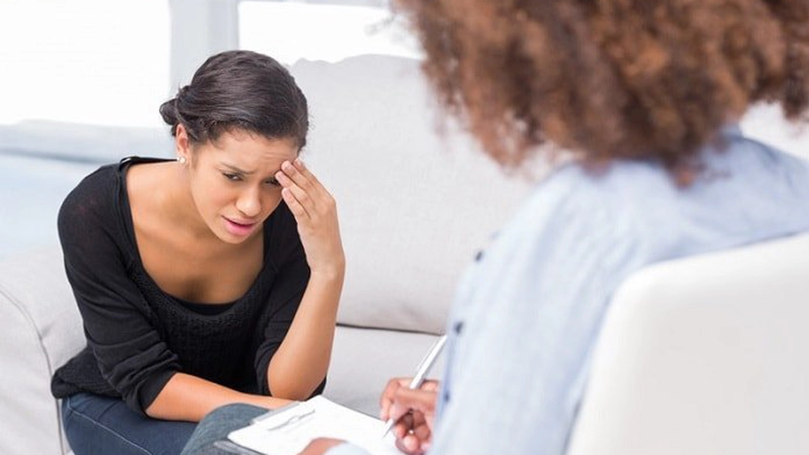 Terapie cognitiv comportamentală. În ce situații aceasta este recomandată de către specialiști?