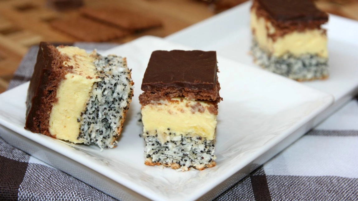 Tosca, prăjitura perfectă la mesele festive. Rețeta cu care îi vei cuceri pe invitați