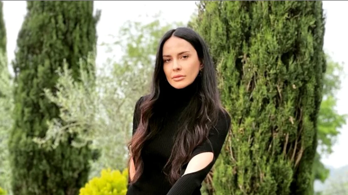 Ce spune Adelina Chivu despre operațiile estetice. Soția lui Cristi Chivu sfidează vârsta și arată spectaculos