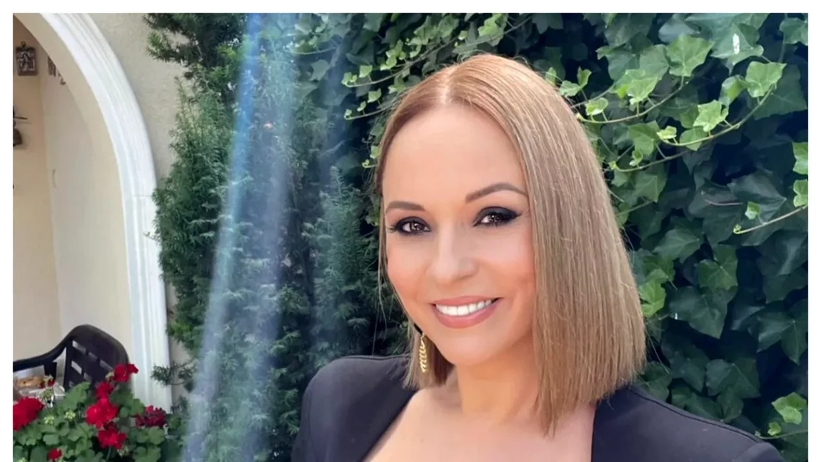 Andreea Marin a fost enervată la culme de zvonurile din mediul online. „Adevărul îl găsiți acum”