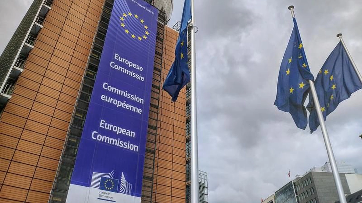 Marcel Ciolacu și trei miniștri, la Bruxelles. Vor să convingă Comisia Europeană să modifice PNRR