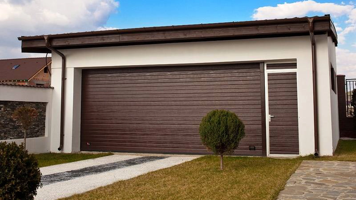 Inovație și siguranță, uși de garaj perfecte pentru casa ta