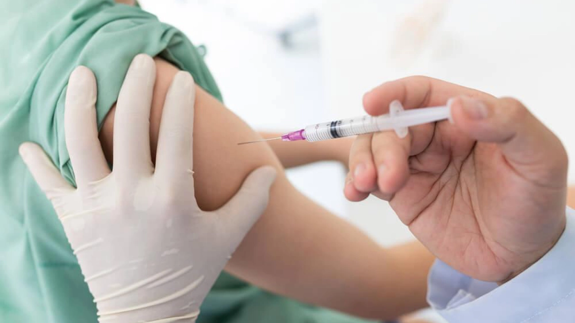 Părinții nu-și mai vaccinează copiii împotriva rujeolei și a altor boli. Medicii trag un semnal de alarmă cu privire la complicații