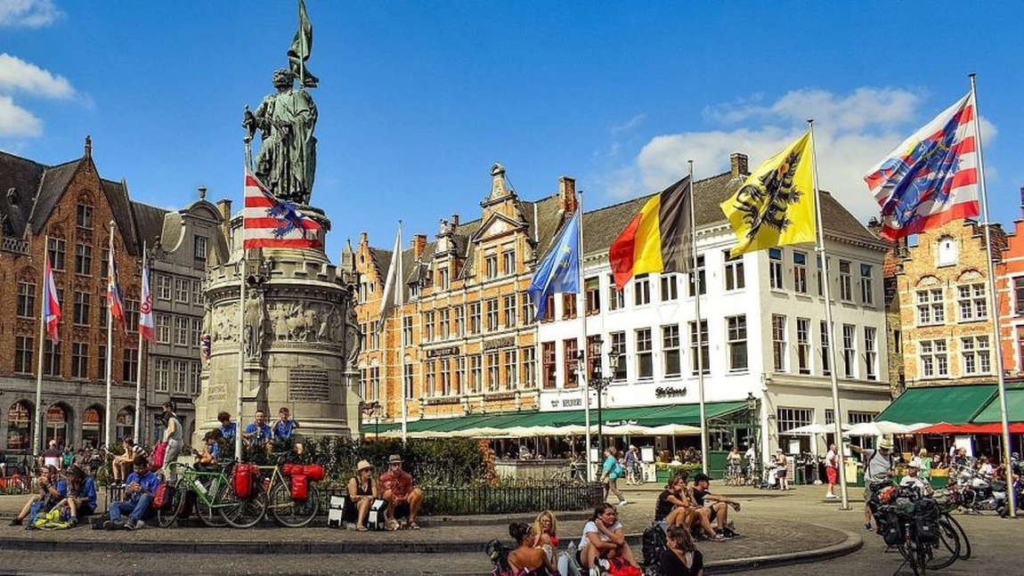 Ce limbă se vorbește în Belgia. Cum să te descurci în funcție de regiunea în care vrei să mergi