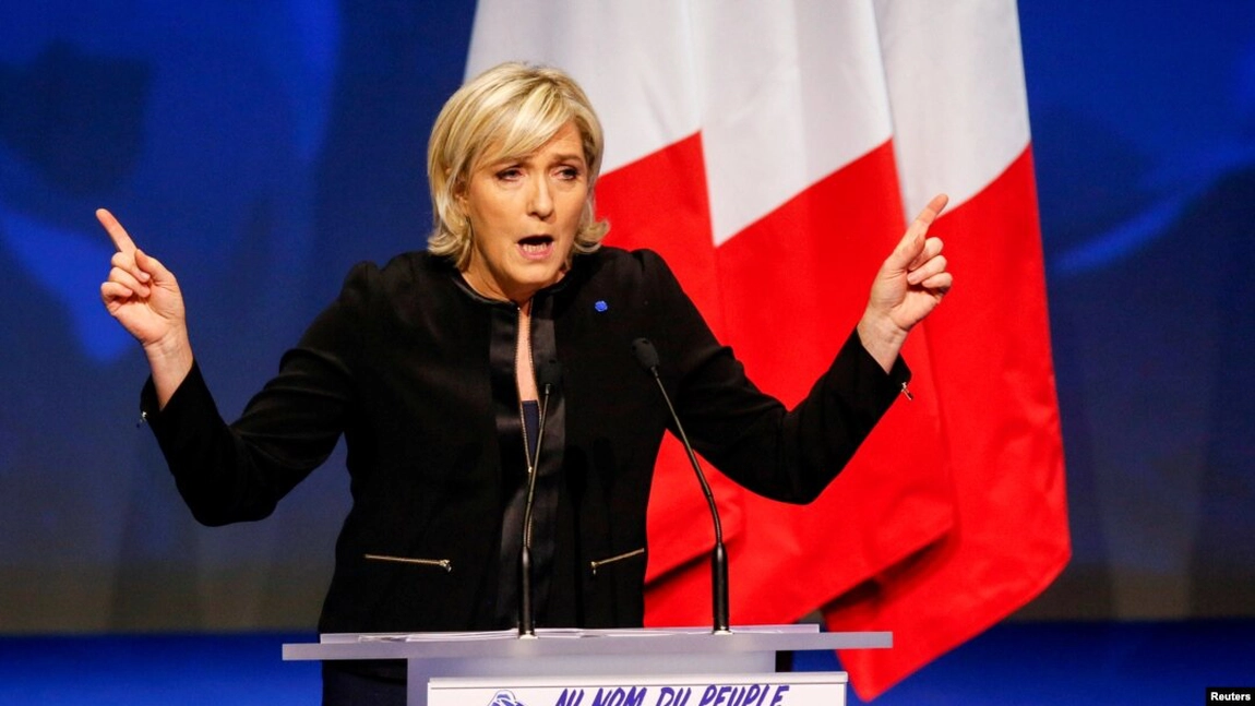 Partidul lui Marine Le Pen câştigă trei mandate în Senatul francez, dar centru-dreapta păstrează majoritatea