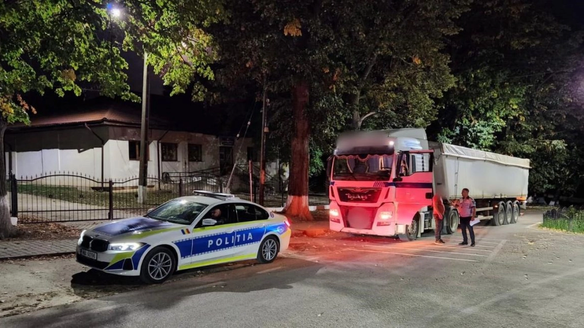 Noapte de foc pentru polițiștii ieșeni! Peste 500 de șoferi au fost testați alcoolscopic - FOTO